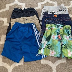 SOLD Boys 4/5 Shorts Bundle